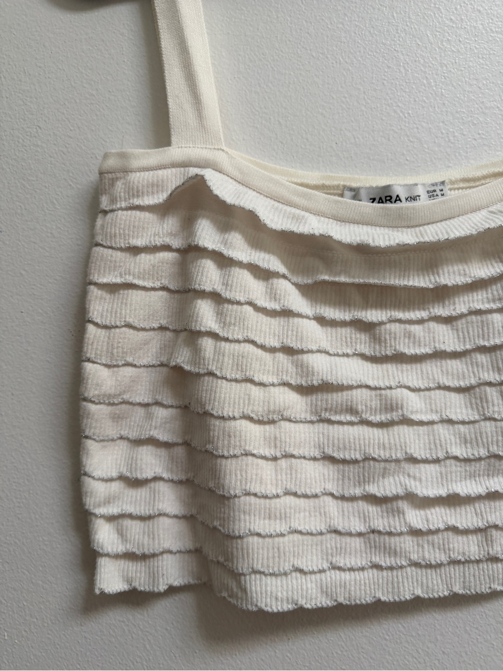 Zara Cream Ruffle-Textured Crop Tank with Silver Contrast Trim - Picture 3 of 5